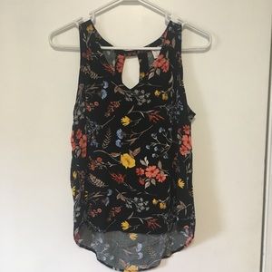 Old Navy Floral cut out tank
